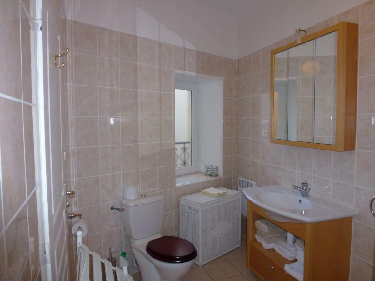 Comfortable Gite Magalas Екстериор снимка